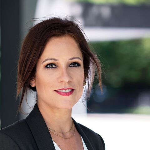 Melanie Ade Portrait