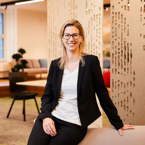 Senior Expert Personenversicherung Leben & CO Ambassadorin für die Westschweiz, Stv. Sektorleiterin