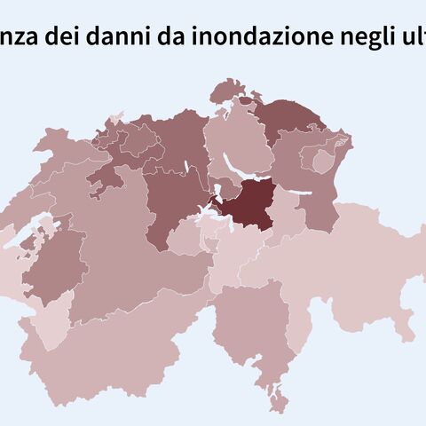 La cartina della Svizzera mostra la frequenza dei danni da inondazione negli ultimi 10 anni, con una scala cromatica dallo 0,00% allo 0,32%.