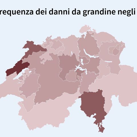 La cartina della Svizzera mostra la frequenza dei danni da grandine negli ultimi 10 anni, in scala a colori dallo 0,39% (chiaro) al 4,88% (scuro).