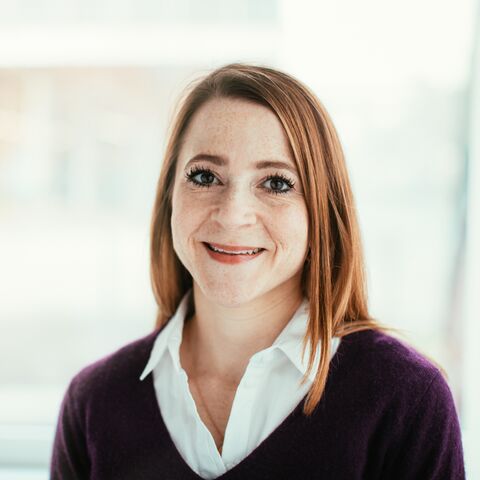 Portrait de Kathrin Ramseier, avocate chez AXA-ARAG.