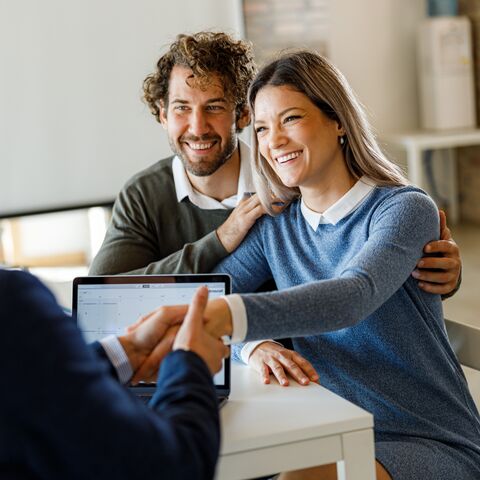 Group rental guarantee solution