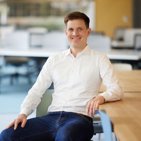 Jesse, Senior Specialist Corporate Law