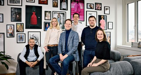 V.l.n.r.: Stefan Germann, CEO Biontec Caroline Forster, CEO Interspitzen und FRTI und Co-CEO der Gruppe Emanuel Forster; CEO Forster Rohner und Co-CEO der Gruppe Michael Portmann, CFO der Gruppe Fabio Di Silvio, CEO Jakob Schlaepfer Elisheva Senn, Creative Director Forster Willi und Forster Rohner Lingerie