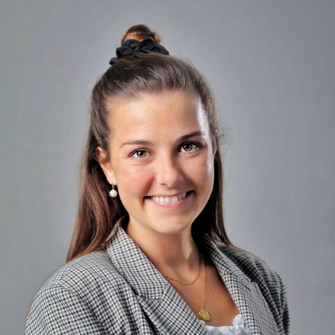 Shelley Niederhauser