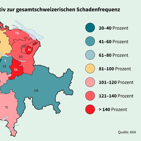 Karte der Schweiz mit farblich markierten Kantonen, die Schadensfrequenzen von 2017 bis 2021 relativ zur gesamtschweizerischen Schadensfrequenz zeigen.