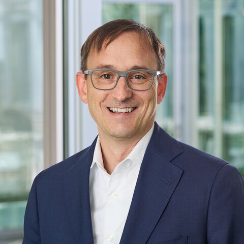 Sven Lüscher (President)