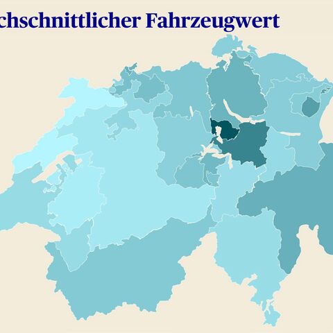 Eine Karte der Schweiz zeigt den durchschnittlichen Fahrzeugwert pro Region in verschiedenen Blautönen von CHF 43'279 bis CHF 64'777.