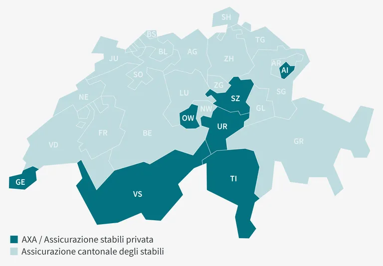 La mappa della Svizzera mostra i cantoni con assicurazione privata degli edifici in blu scuro e quelli con assicurazione statale degli edifici in blu chiaro.
