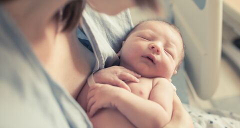 Schwangerschaft und Geburt: Was zahlt die Krankenkasse? 