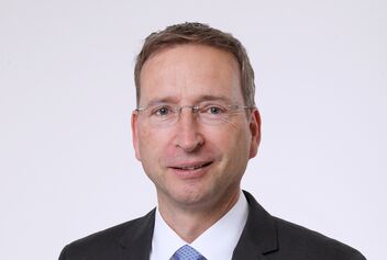 Dr. Rolf Steiner